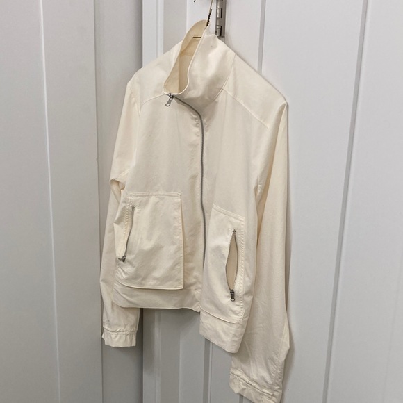 Alia Jackets & Blazers - CALIA Off-White Zip-Up Jacket/ New Condition ❗️